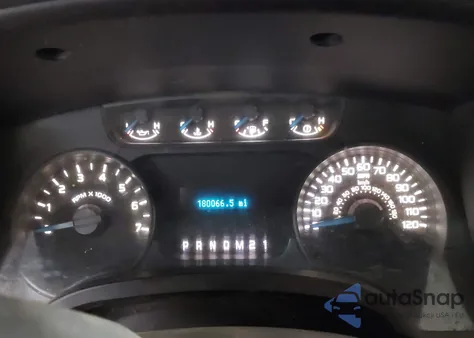 2013 Ford F-150 Xl z USA, uszkodzony, nr VIN 1FTMF1EM9DKE46420